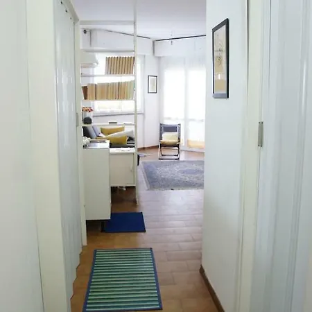 Apartment Charlize Ispra