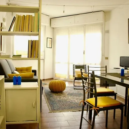 Apartment Charlize Ispra